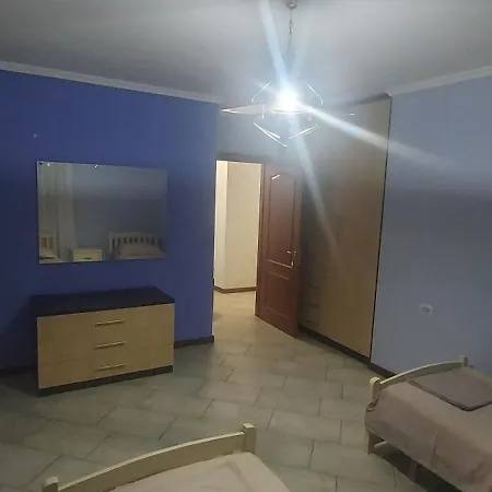아파트 Manka' S Place 티라나